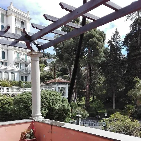 Villa Erica 1 *